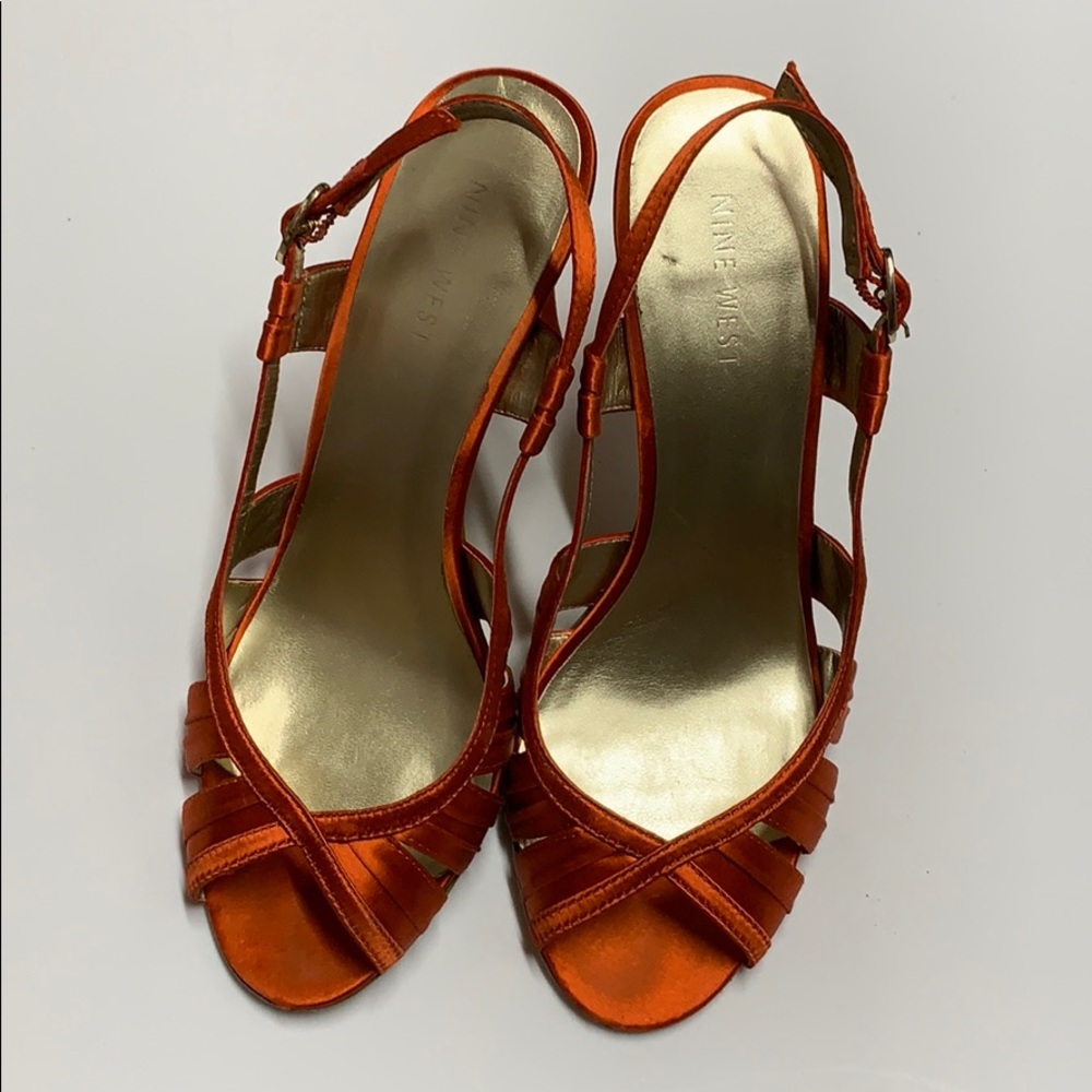 Nine West red satin strappy sandals 5.5